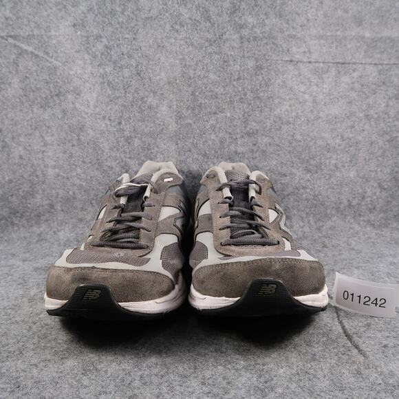 New Balance Shoes Mens 13 Athletic Cross Trainer 2E Sneaker Comfort Sport Grey - Picture 2 of 13
